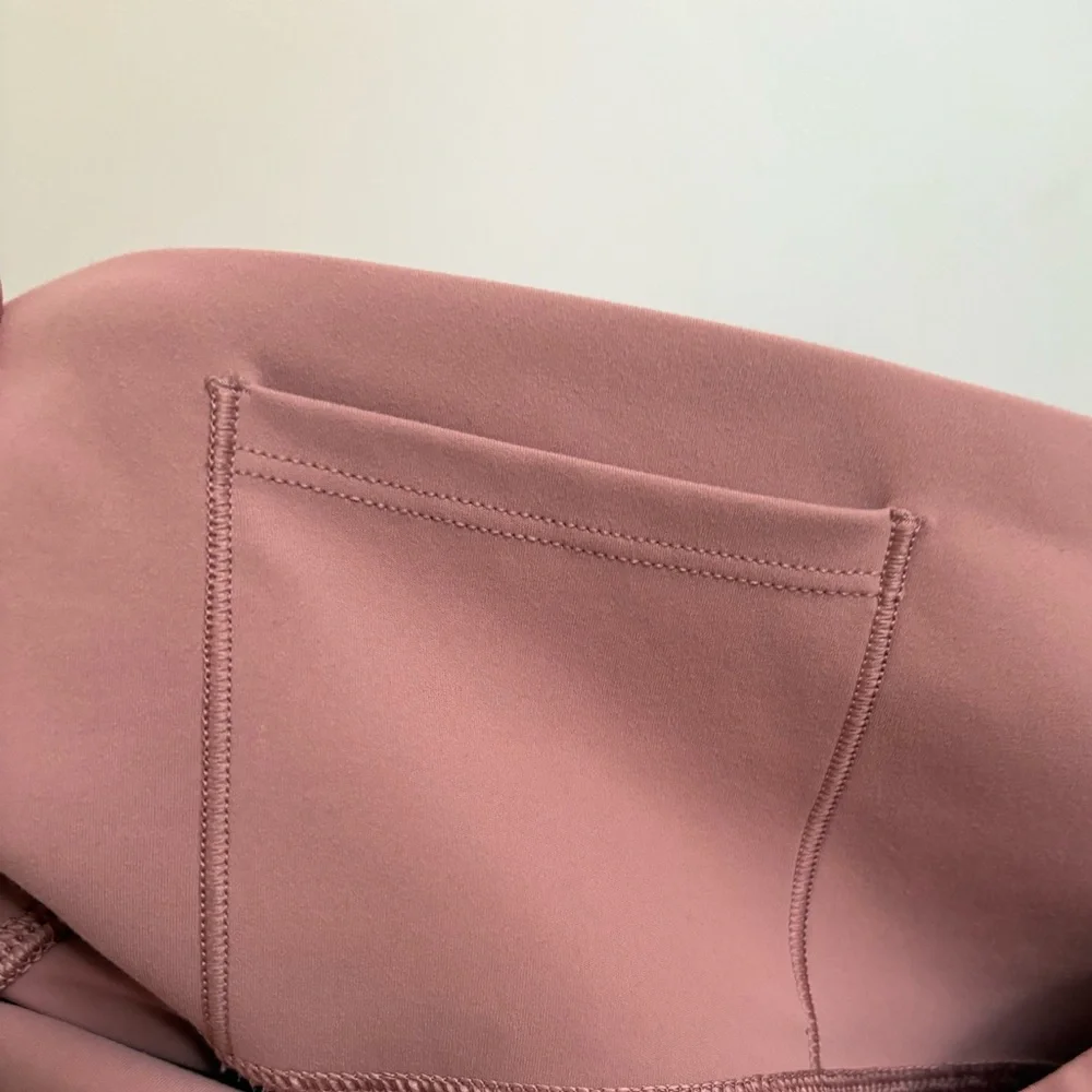 Vuori Soft Stretch Two-Tone Pink Colorblock Leggings Size Large Lg - Picture 4 of 6